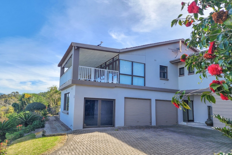 4 Bedroom Property for Sale in Westhill Western Cape